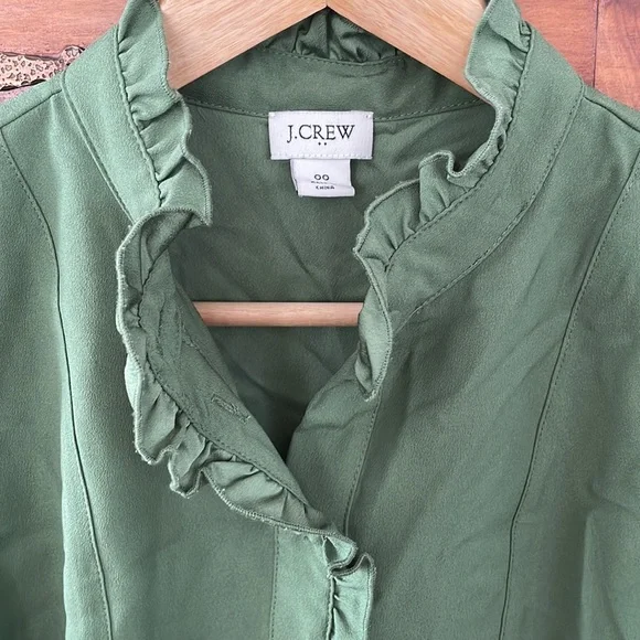 J. Crew Factory Sleeveless Blouse - Picture 2 of 4